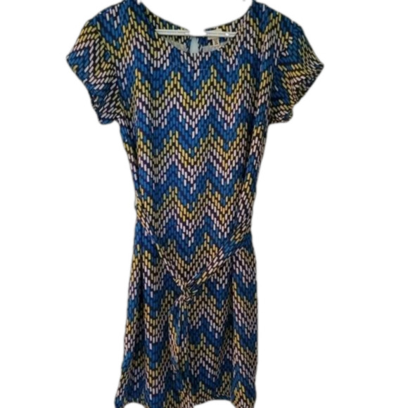 Hatley Blue Yellow  Geomatric Print Mini Dress with Tie Lined Flutter Sleeve M - Picture 1 of 12